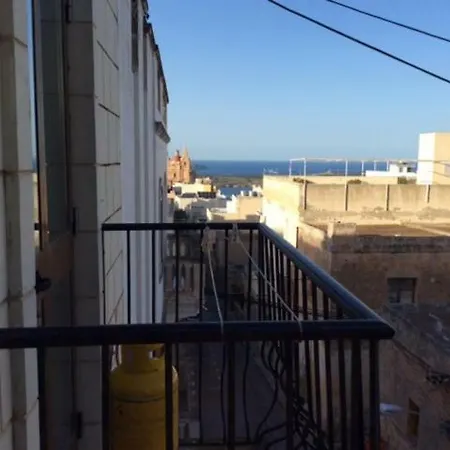 Golden Hills Mellieħa